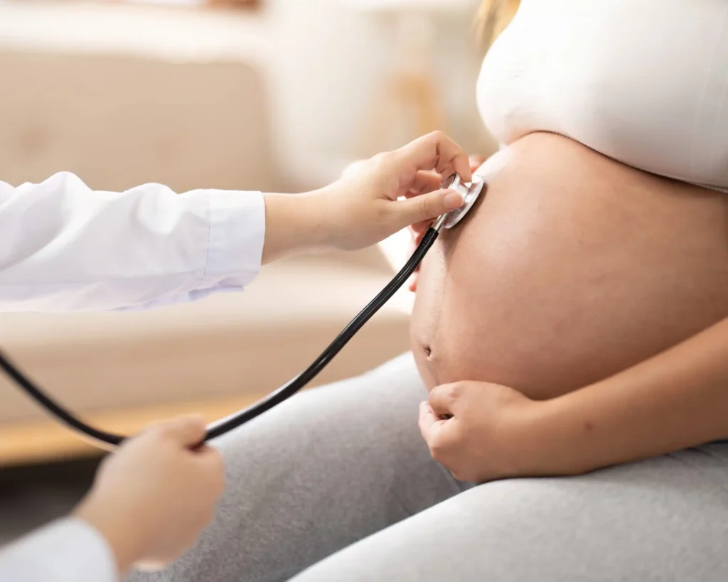 Best Female Gynecologist in Kanpur